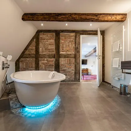 Hotel Romantik Alte Muenze 4*